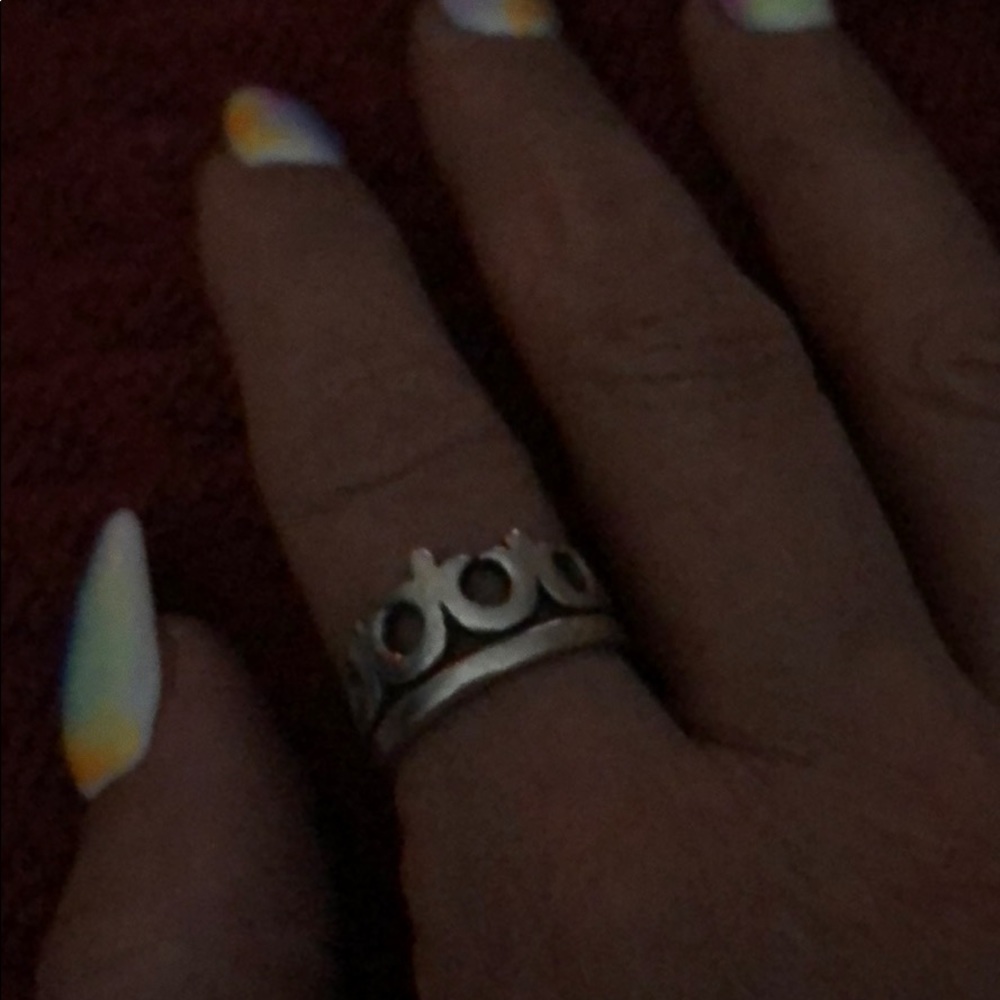 James Avery Tiara ring